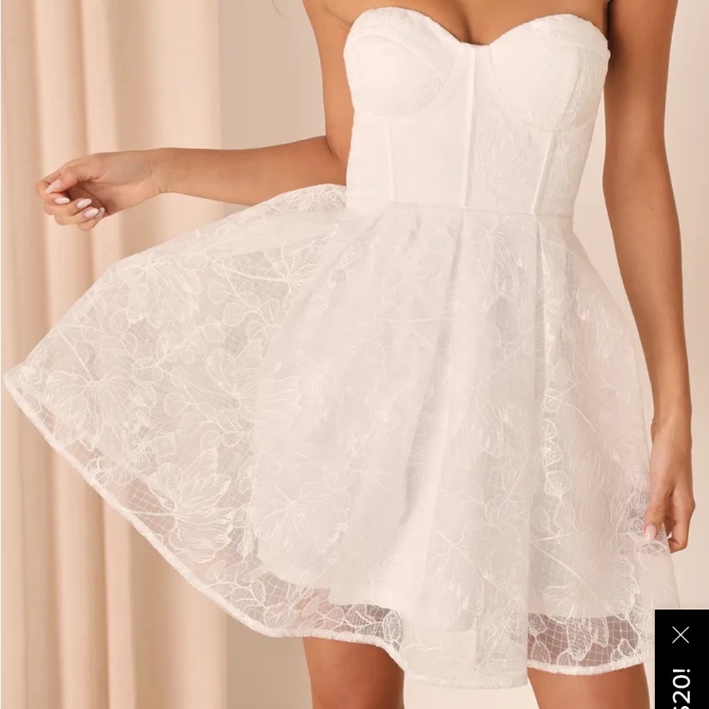 White strapless lulus dress